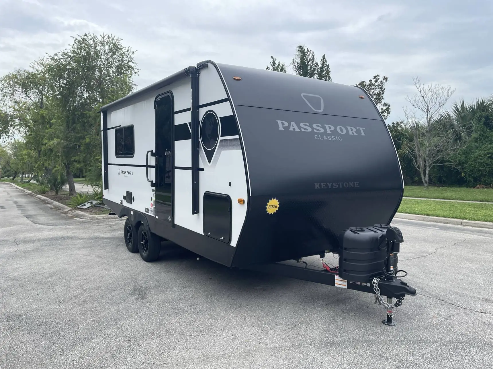 RV & Large Vehicle